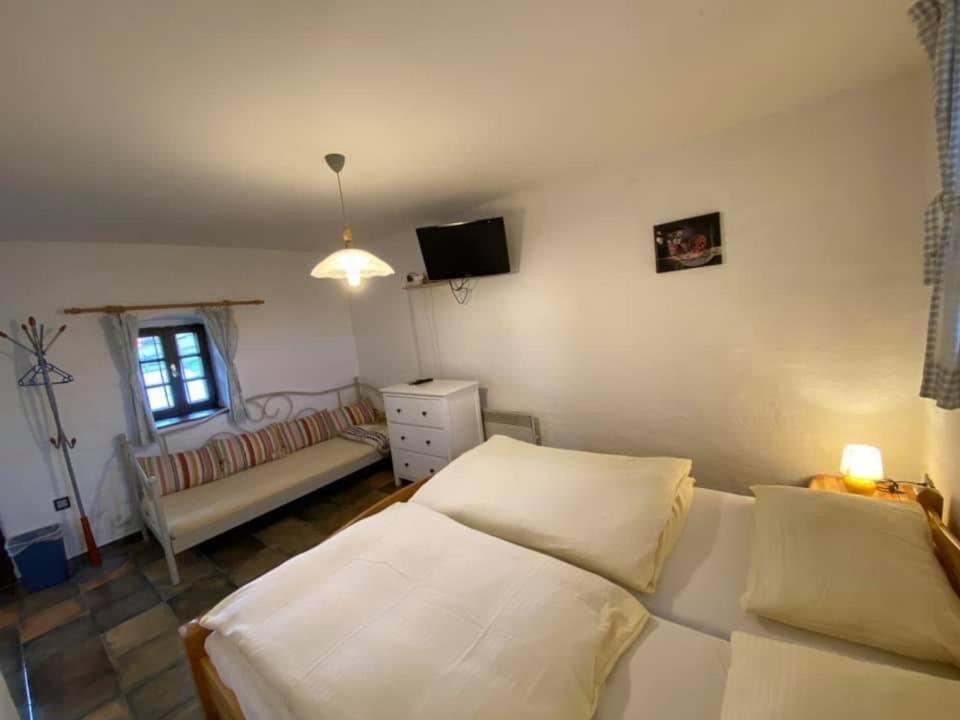 Apartments Mali Raj Dolenci エクステリア 写真