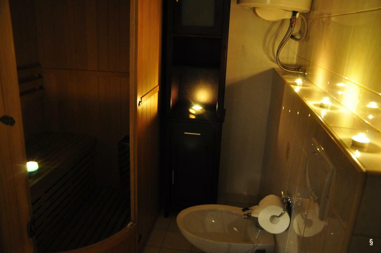 Apartments Mali Raj Dolenci エクステリア 写真