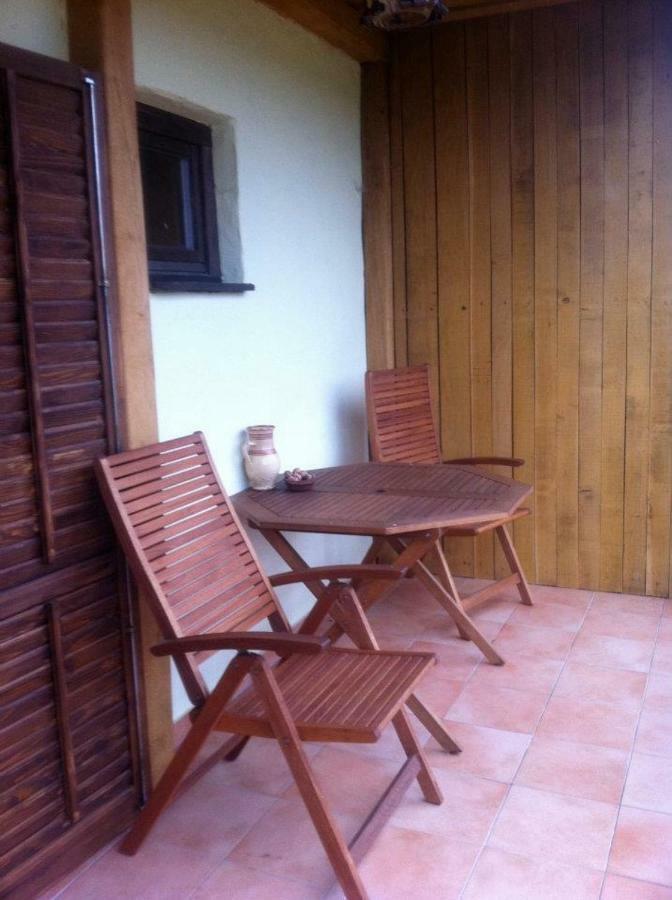 Apartments Mali Raj Dolenci エクステリア 写真